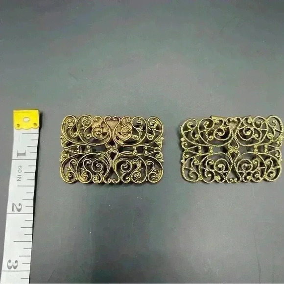 Vintage Gold Tone Square Filigree Shoe Clips Signed Musi - Picture 6 of 8